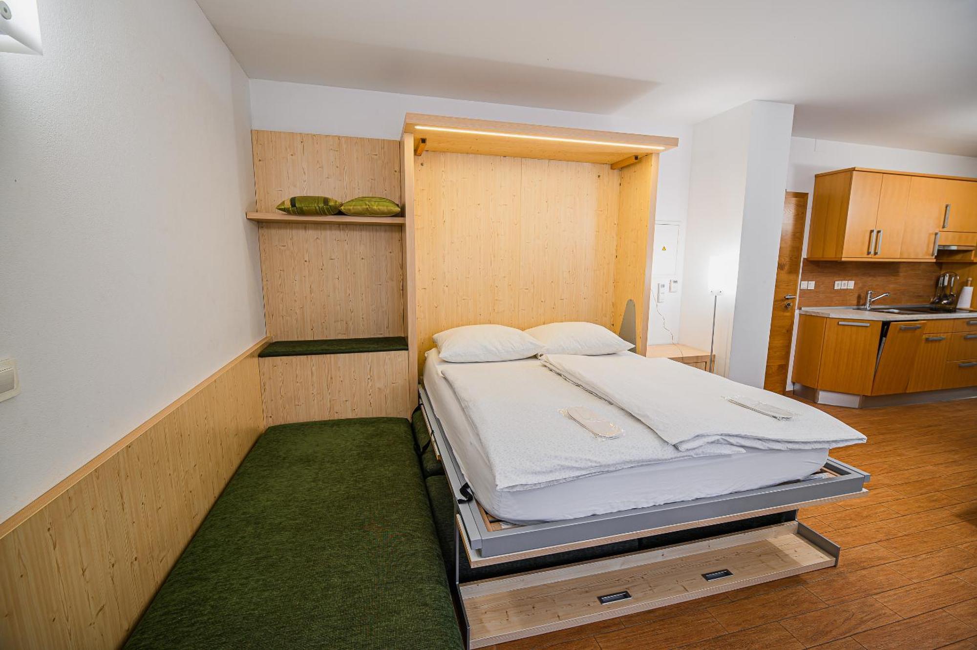 Apartments Maleric With Indoor Pool And Wellness Dragatuš Стая снимка