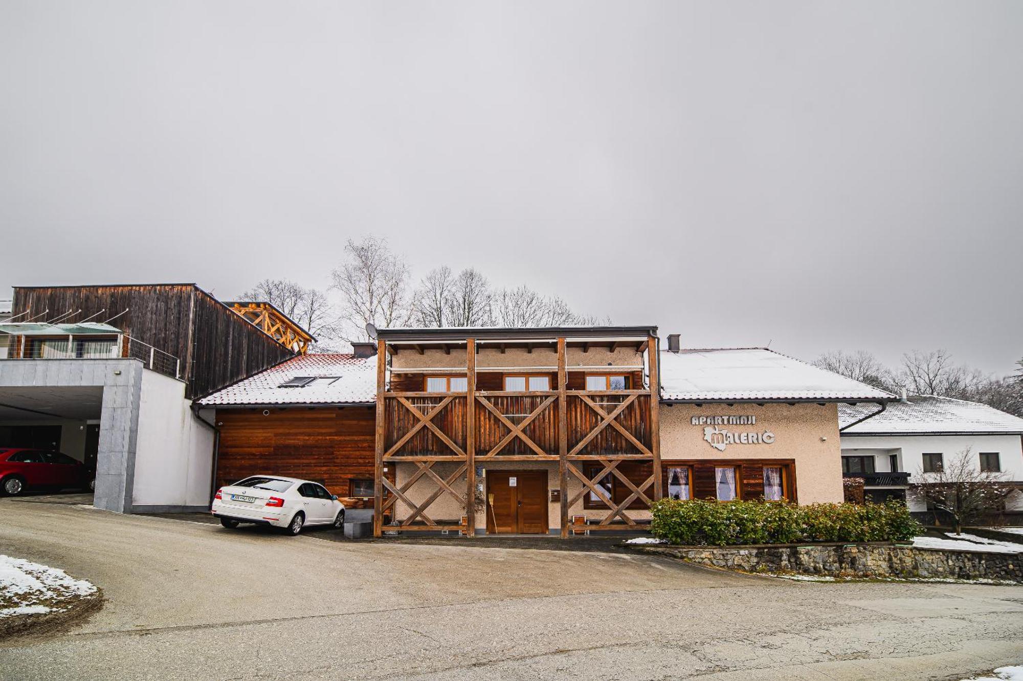 Apartments Maleric With Indoor Pool And Wellness Dragatuš Екстериор снимка