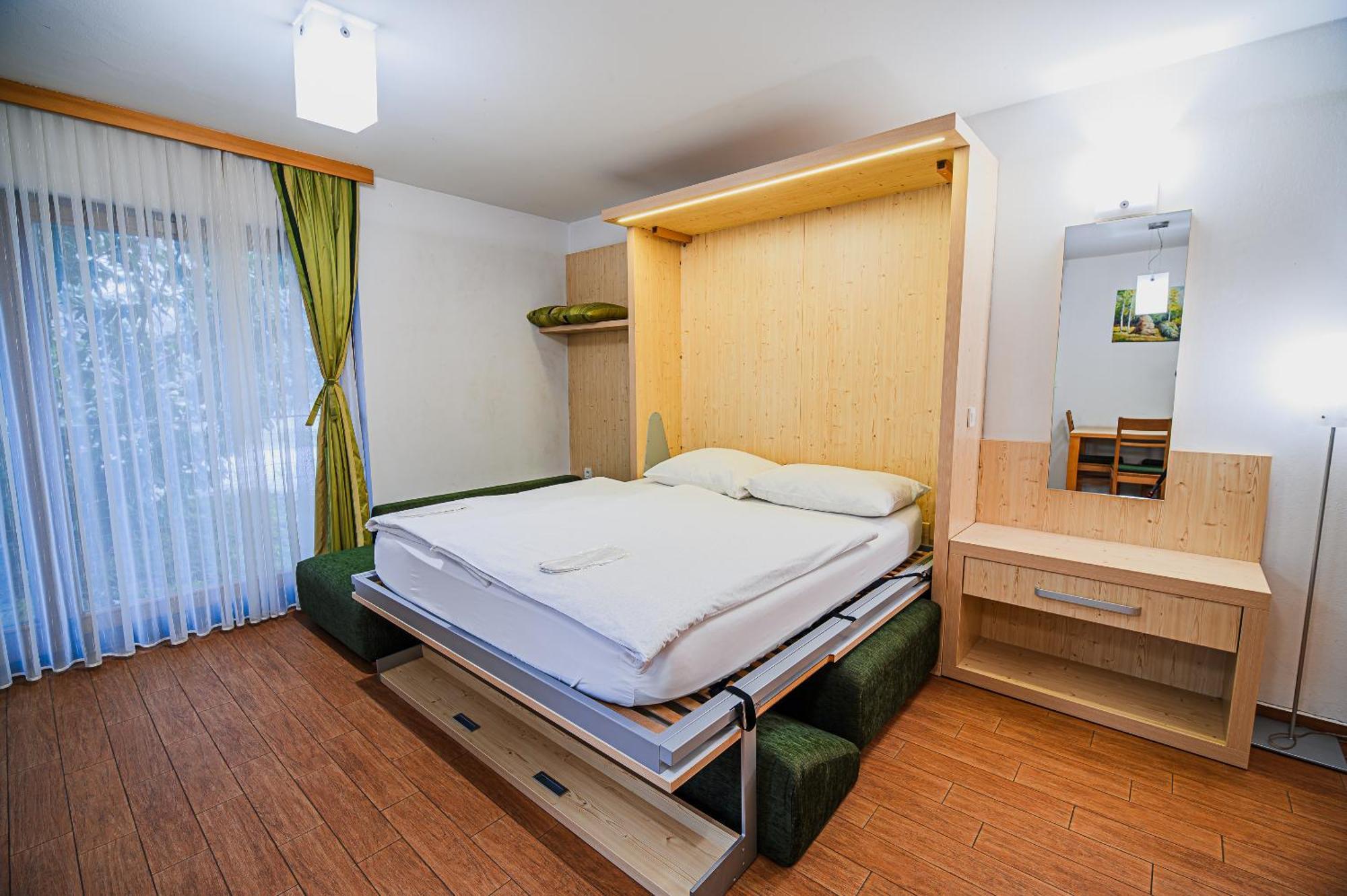 Apartments Maleric With Indoor Pool And Wellness Dragatuš Стая снимка
